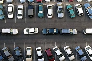 春運(yùn)夜間，網(wǎng)約車可在北京西站免費(fèi)停車