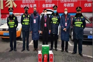 學(xué)校復(fù)學(xué)，萬順叫車為學(xué)生提供愛心接送服務(wù)